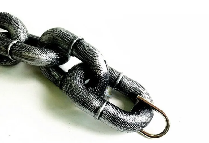 Calm Clean Companion Chew-Proof Chain Leash